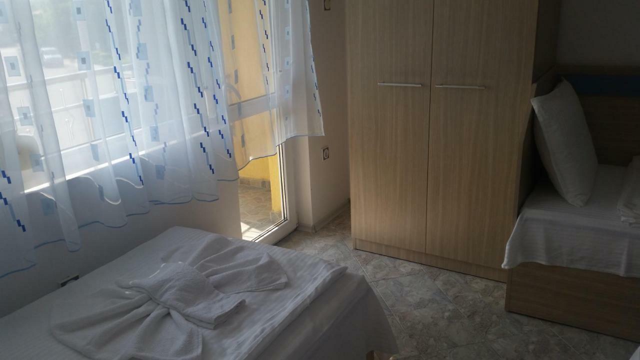 Blue House Appartement Tsarevo Buitenkant foto